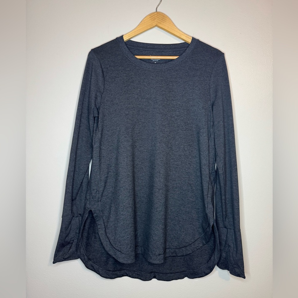 Athleta Uptempo Long Sleeve‎ Performance Top Size M